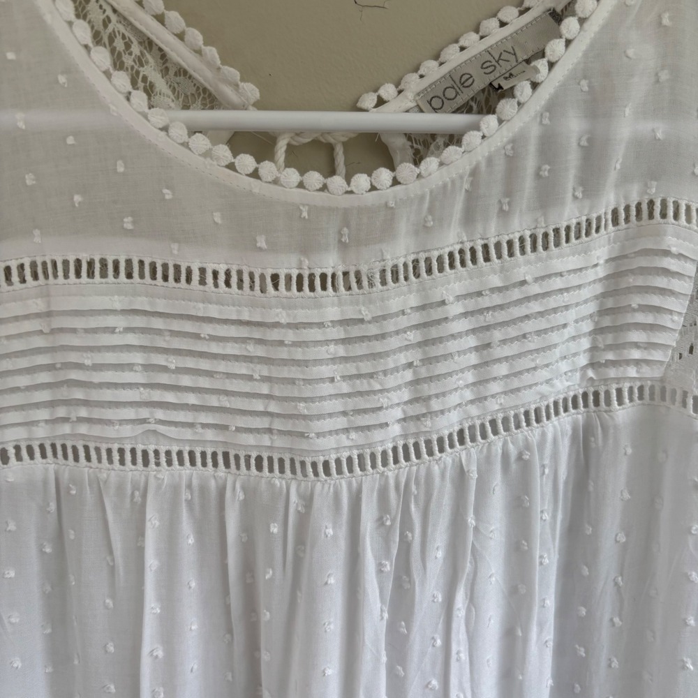 Pale Sky White Blue Boho Lace Embroidered Swiss Dot Blouse Top Womens Medium - Picture 3 of 8